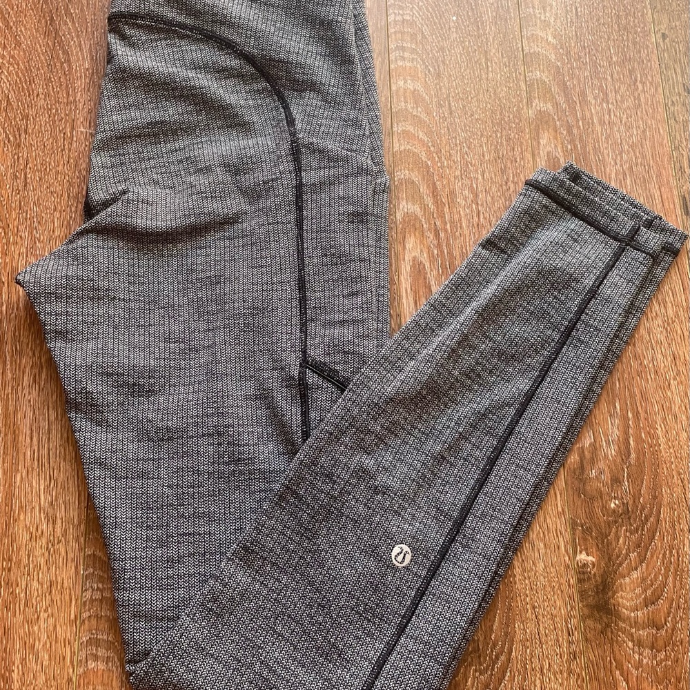 LULULEMON JUNIORS Gray Leggings